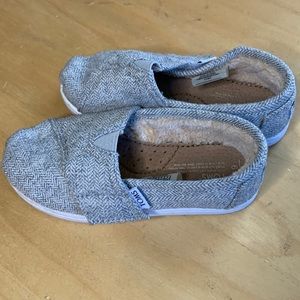 Toms, slip on, 9T